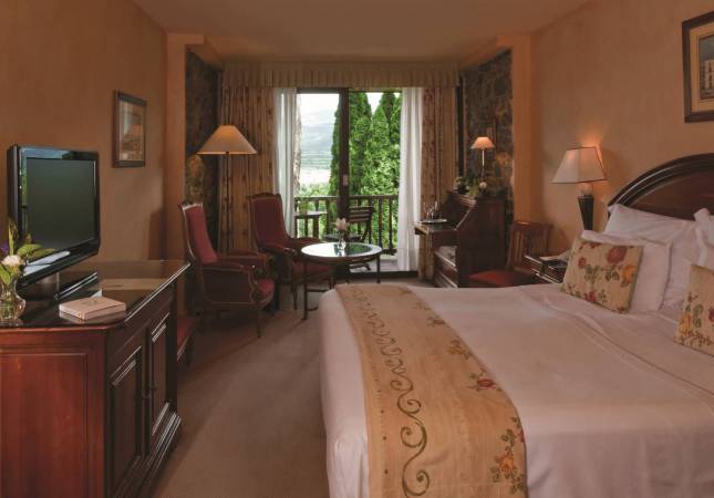 Las mejores habitaciones en Hotel Wellness El Castell de Ciutat. El entorno más romántico con nuestro Spa y Masaje en Lleida